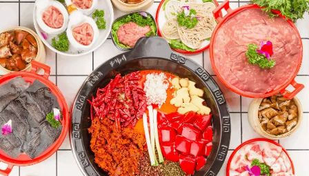 【锦江太古里店|免预约】麻辣和卤味的激情碰撞!仅78元抢门市价238元【卤力拼卤味火锅】网红2人餐!有趣的灵魂和卤味火锅才是天生一对,各大明星纷纷打卡你还不来吗!