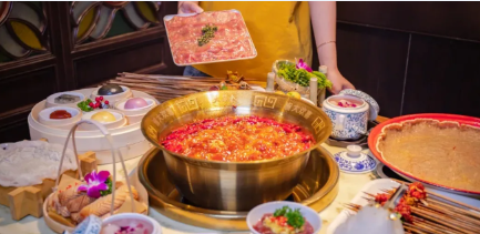 【商城路】老牌火锅串串店!开业狂欢,热辣开吃!¥9.9抢价值100「大芊金火锅串串」代金券1张!