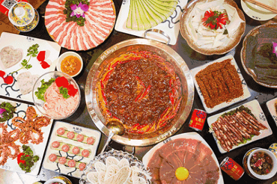 【大龙燚火锅丨3店通用】豪气“三味锅”让你爱上成都味!¥19.9抢价值178元性价比套餐=三味锅底+精品肥牛+极品蟹柳+土豆片+海带苗+豆腐皮!99元抢品质4人餐=三味锅+肥牛+鲜椒牛肉+午餐肉等!