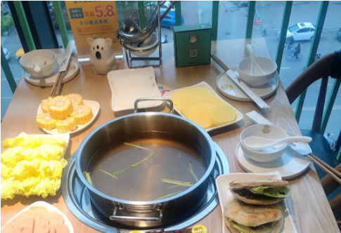 【犀浦|凯德广场】地道潮汕牛肉火锅,品质保证!仅128元抢价值260元「舌尖牧牛潮汕牛肉火锅」3-4人餐=爽口牛肉+鲜切牛舌+手打牛筋丸+梅林午餐肉+高山娃娃菜等N多菜品+牛骨原汤清汤锅+小料+纸巾