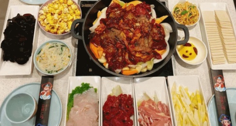 【6店通用】酱香醇厚,好吃到爆!¥129抢价值286「云鼎汇砂丨云鼎汇百味」3-4人餐=鲜蔬锅底+秘制酱汁+巴沙鱼等!