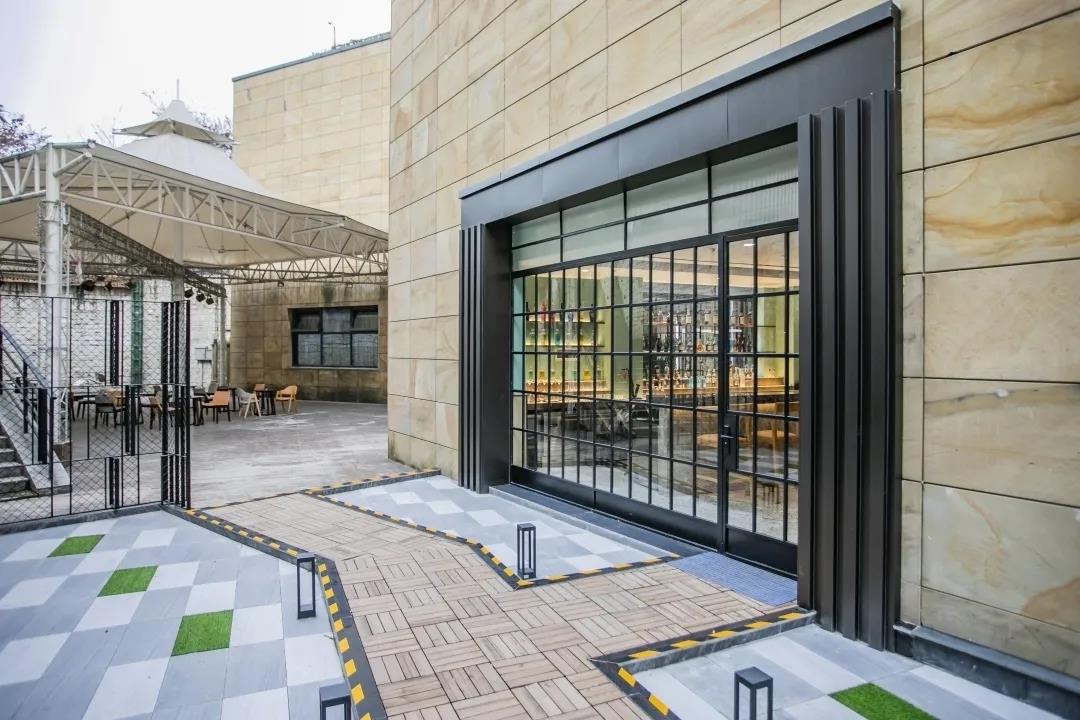 【上海】萨斑卡花园餐厅黎明路|打卡美术馆,还有精致西餐?298元抢门市价890元战斧牛排特惠餐!肉眼战斧牛排、慕斯蛋糕冰淇淋!等你来品!
