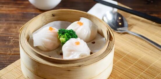 【郑东新区丨大河锦悦茶餐厅】五一通用|菜品升级•可叠加使用•1号线4号线双地铁直达!品味广式茶点!¥148抢大河锦悦茶餐厅价值588双人自助任点任食=锦悦虾皇饺+酱香蒸凤爪+黑金流沙包+蒜香蒸排骨等N