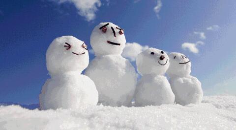 【大草海冰雪嘉年华】好好感受一下冬日份的快乐!低至¥9.9抢价值80元大草海冰雪嘉年华门票1张!园区内所有无动力设备免费使用!