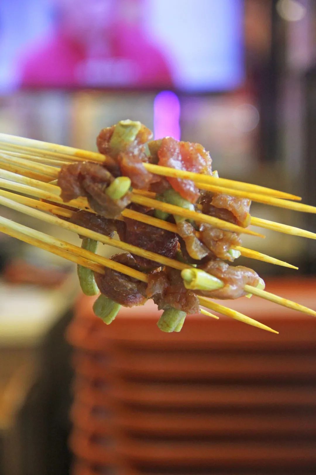【福州9店通用】专挑串串老饕的胃!39.9元抢「六婆串串」双人套餐=80签+滋补锅底等!24小时营业!从早吃到天黑!