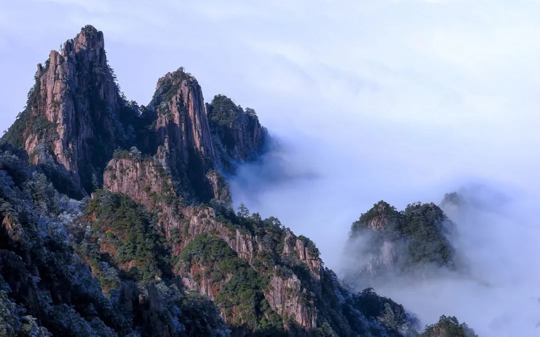 【冬游黄山丨七星奢华之旅】看云卷云舒!观日出日落!599元抢「黄山复华丽朗度假村」价值1080元套餐!双人标准间住宿+黄山门票等