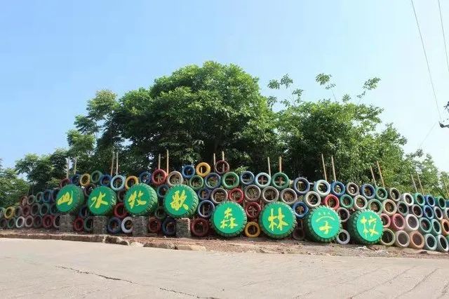 微信图片_20190315185832.jpg 【巴南区|春节周末可用】山水牧歌有机无公害草莓高甜来袭!仅39.9元抢2大1小门票=草莓采摘1斤/可带走!