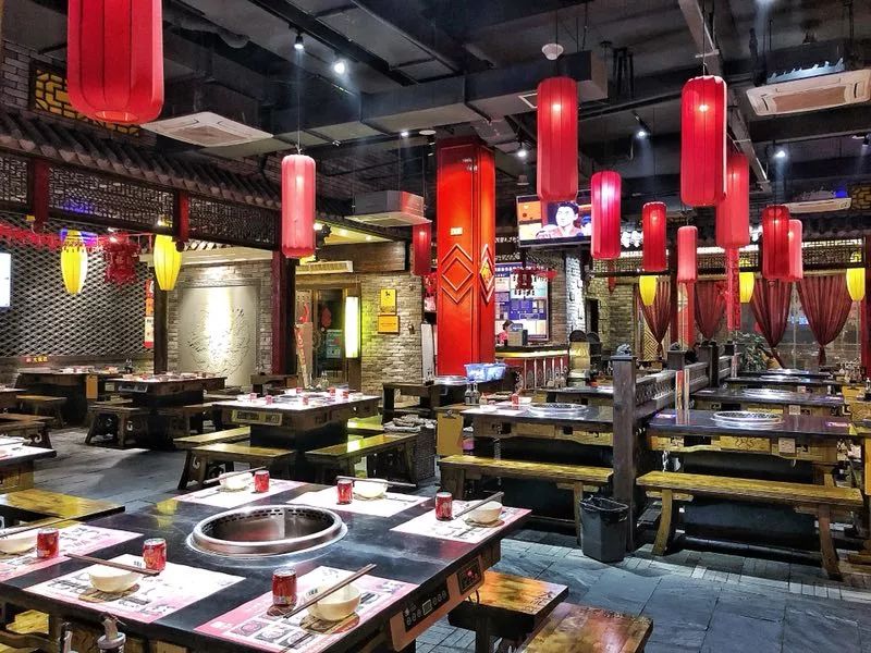 【5店通用】香辣美味吃不停!低至9.9元抢「大龙燚」100元代金券1张!消费满100元可使用1张!无需预约马上享美食!