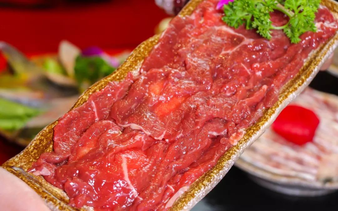 【5店通用】香辣美味吃不停!低至9.9元抢「大龙燚」100元代金券1张!消费满100元可使用1张!无需预约马上享美食!