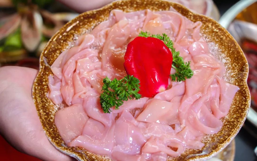 【5店通用】香辣美味吃不停!低至9.9元抢「大龙燚」100元代金券1张!消费满100元可使用1张!无需预约马上享美食!