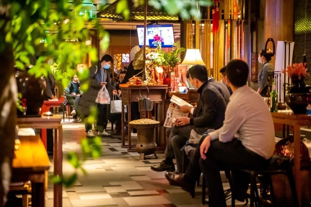 AVA00339.jpg 【北京丨12店通用】引爆吃货的胃!38元抢门市价100元「葫芦娃」代金券!葫芦娃/大隐成都/隔壁老张联手推出春节大放送!