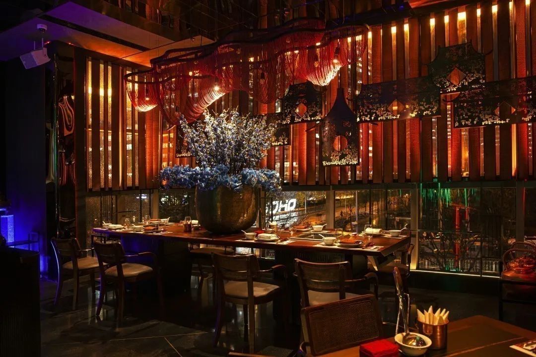【北京丨12店通用】引爆吃货的胃!38元抢门市价100元「葫芦娃」代金券!葫芦娃/大隐成都/隔壁老张联手推出春节大放送!